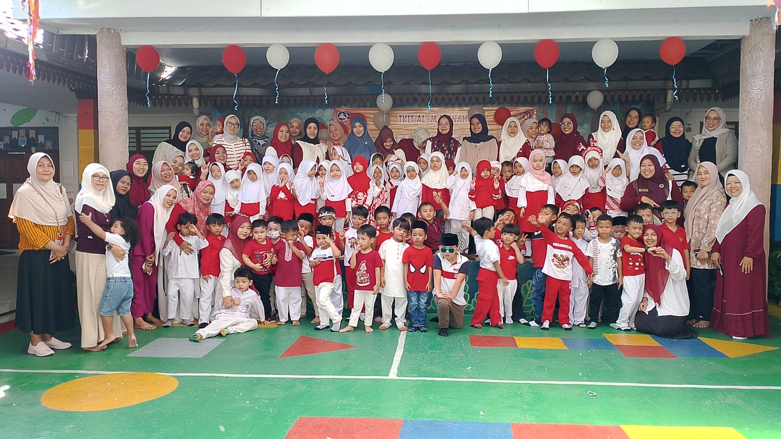 Perayaan HUT Kemerdekaan  RI ke-80 di TKIT Al-Madinah