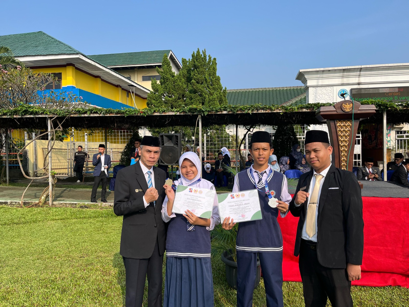 Upacara Hardiknas