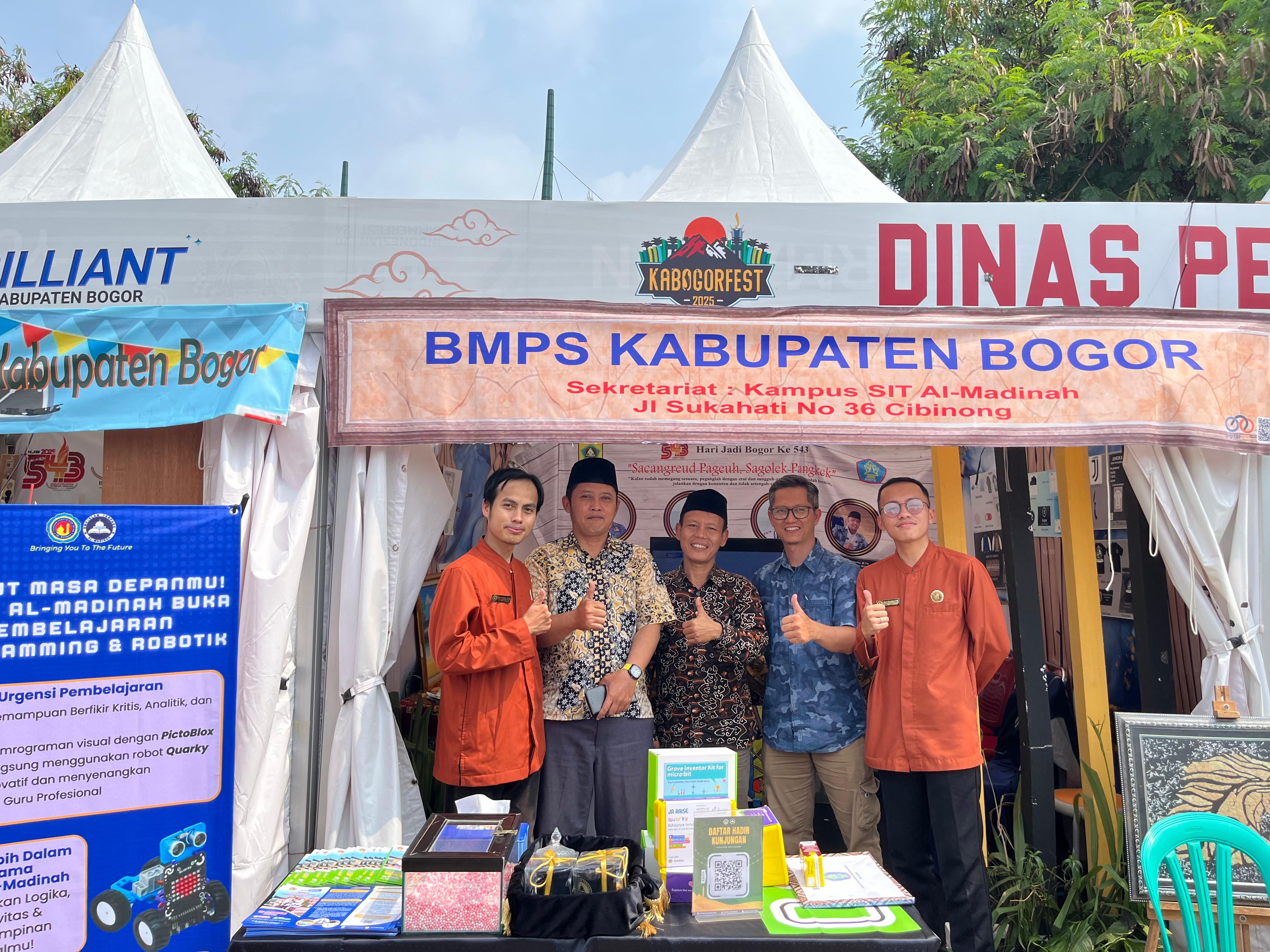 Open Stand HJB SIT Al-Madinah 2