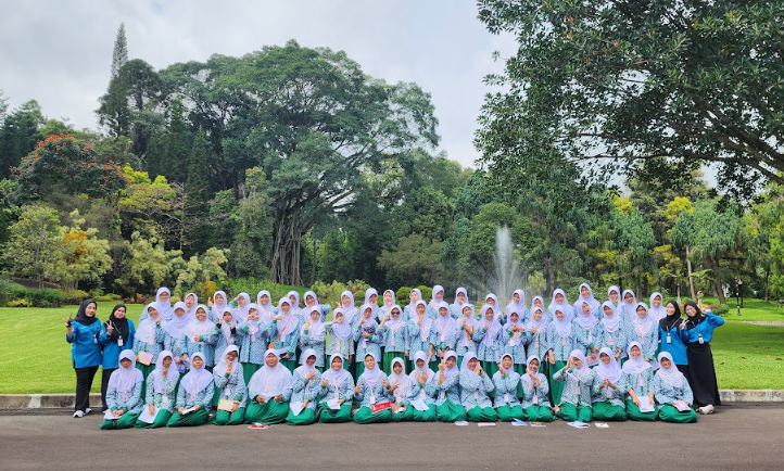 Outing Class VII