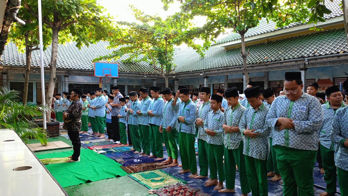 Menyambut Pagi Dengan Zikrullah