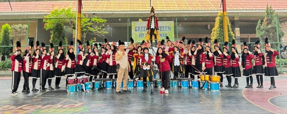 Pawai Spektakuler Marching Band Sambut Peserta Lomba SD: Awal Gemilang “Amazing Al-Madinah” sebagai Sekolah Swasta Unggulan