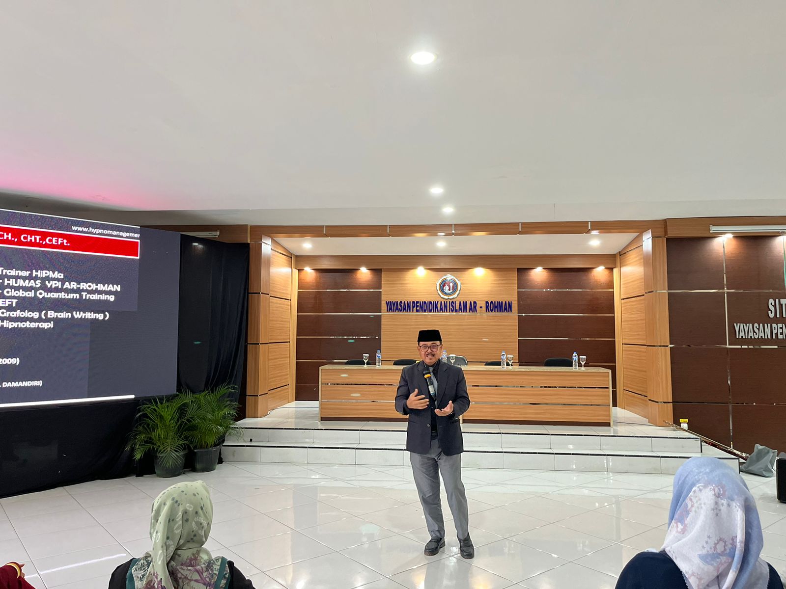 Parenting: Membangun Hubungan Positif Orang Tua dan Sekolah