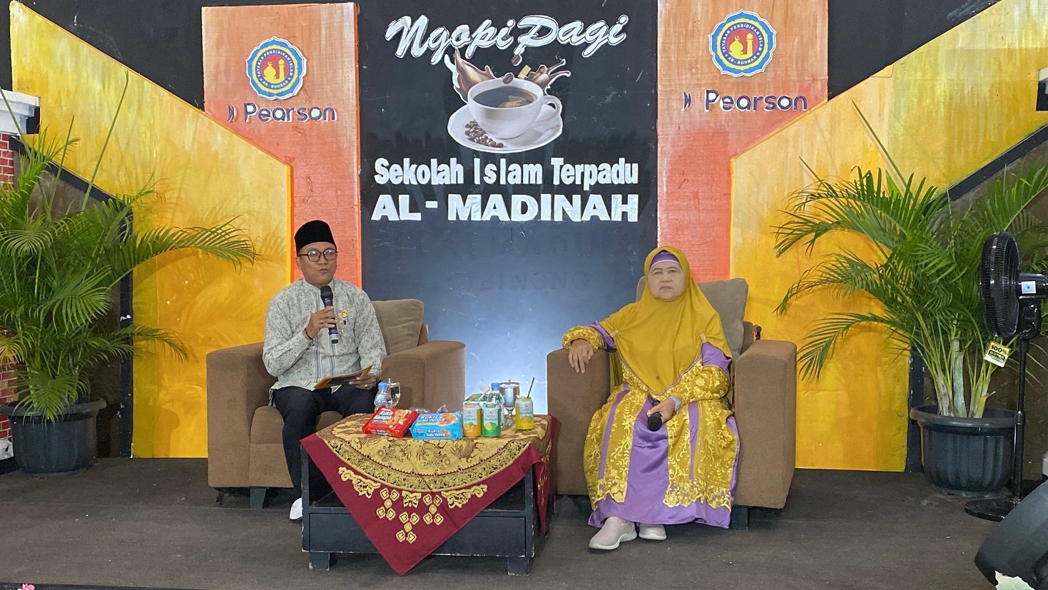 ✨ PENGAJIAN BULANAN SIT AL-MADINAH BOGOR HADIRKAN MAMAH DEDEH, DIHADIRI 4.819 JAMAAH