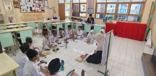 Meningkatkan Kualitas Bacaan Al-Quran di SDIT Al-Madinah dengan Metode Tilawati