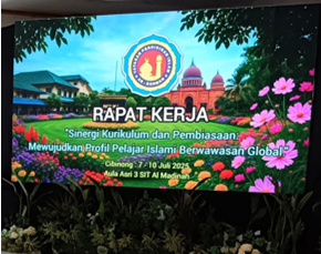 Rapat Kerja SIT AL-MADINAH