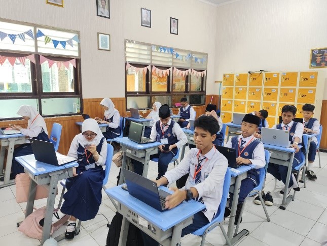 SMPIT Al-Madinah Laksanakan Sumatif Tengah Semester Ganjil Tahun Ajaran 2025/2026