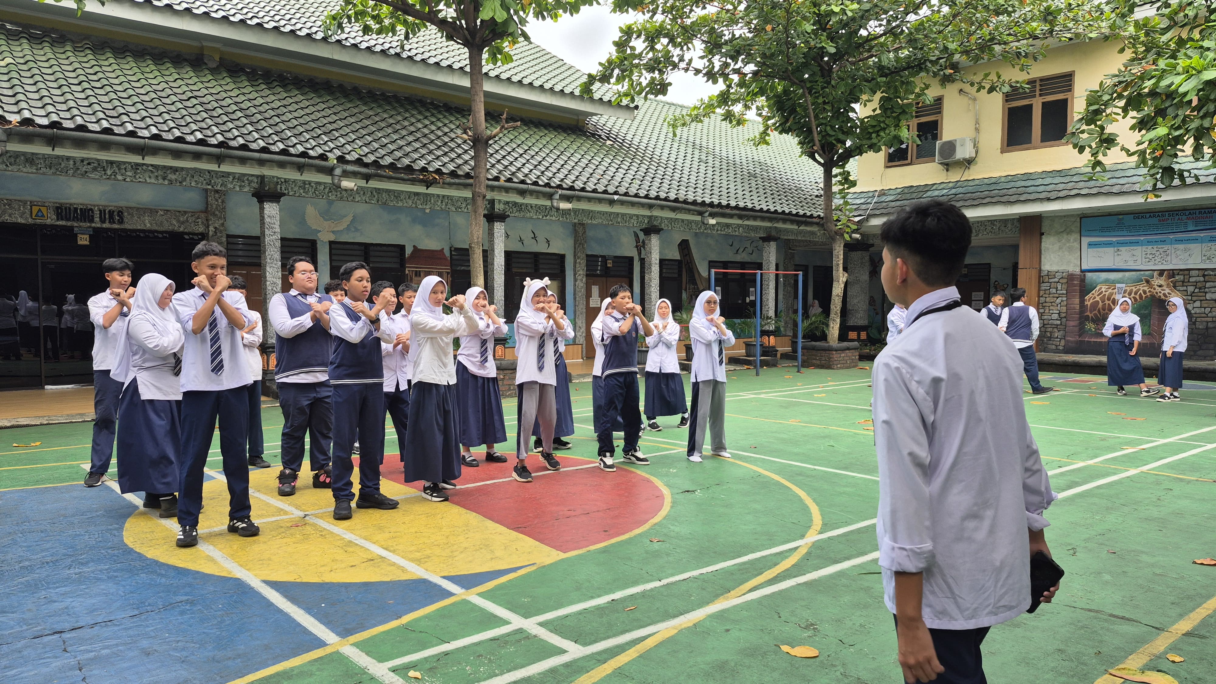Semangat Memperingati Kemerdekaan Indonesia Lewat Lomba Ketangkasan Baris-Berbaris