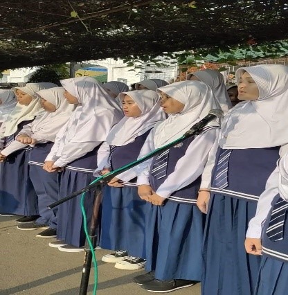 Mengukir Prestasi Lewat Paduan Suara, Paduan suara bukan sekadar rangkaian nada melainkan jalinan harmoni yang mampu menyentuh jiwa