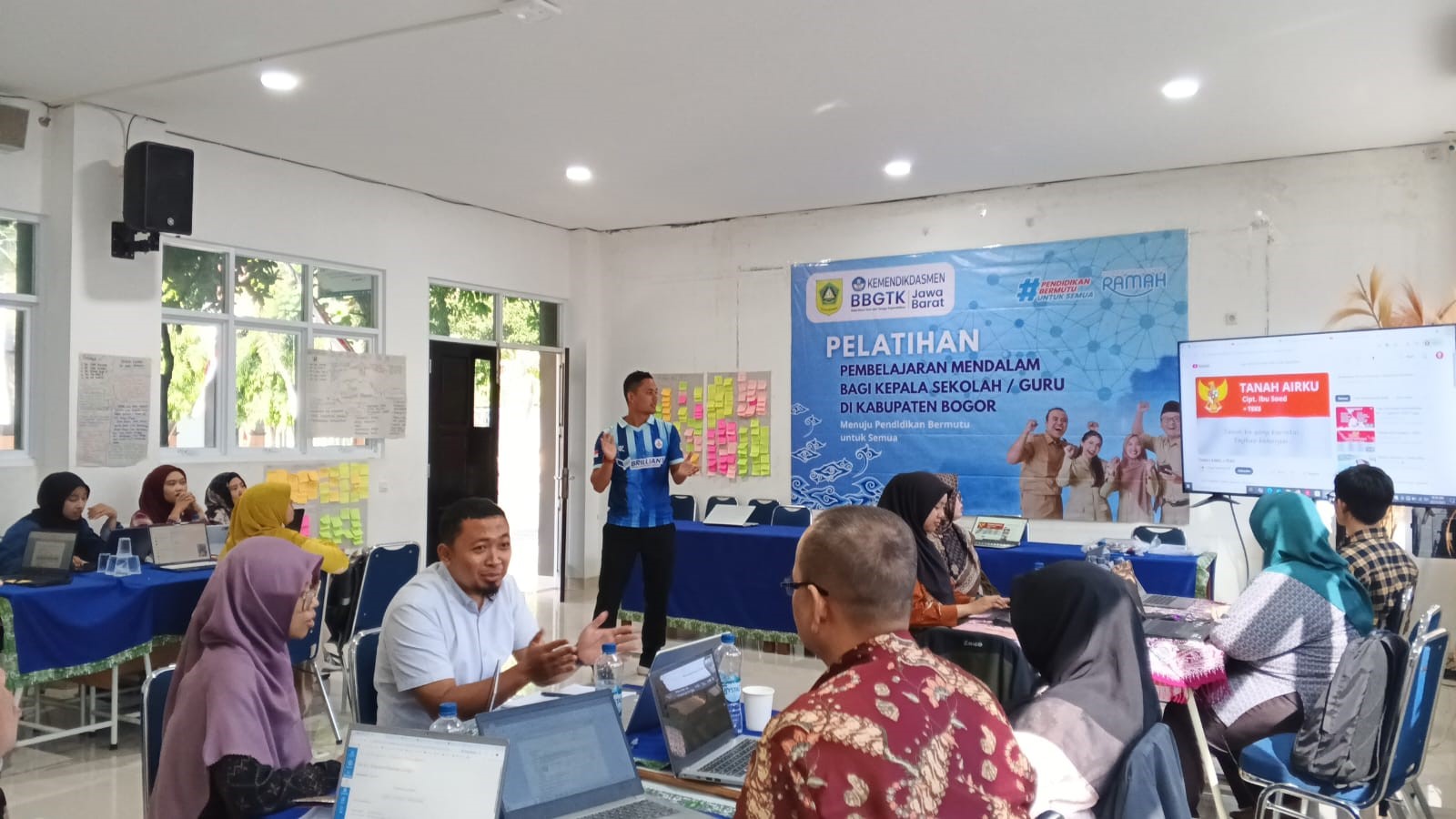 Pelatihan Pembelajaran Mandiri sebagai Peningkatan Kompetensi Guru