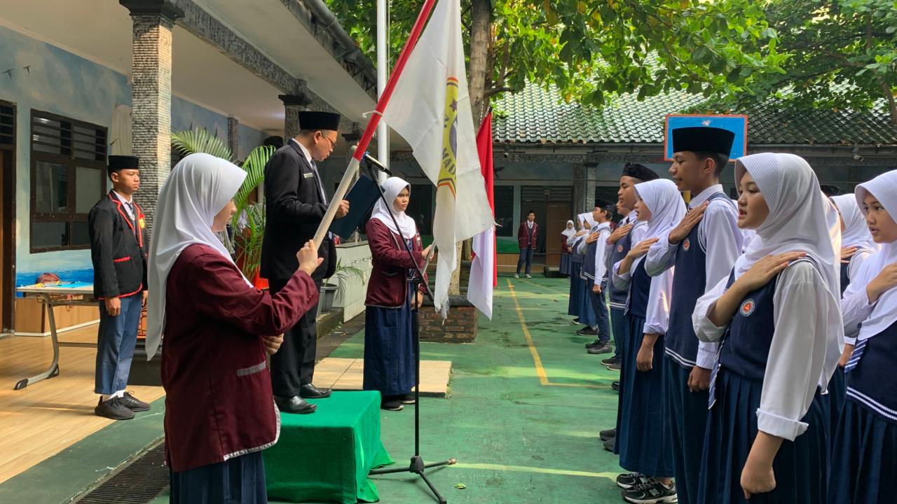 Pelantikan OSIS dan MPK