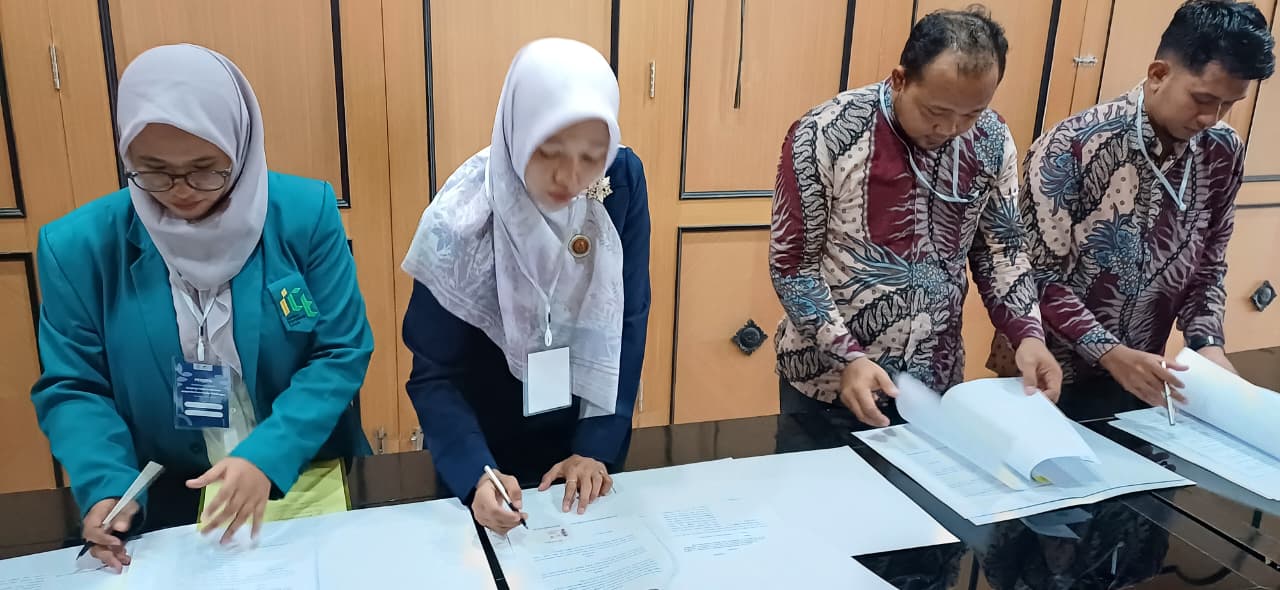 Penandatanganan MoU dengan UGM