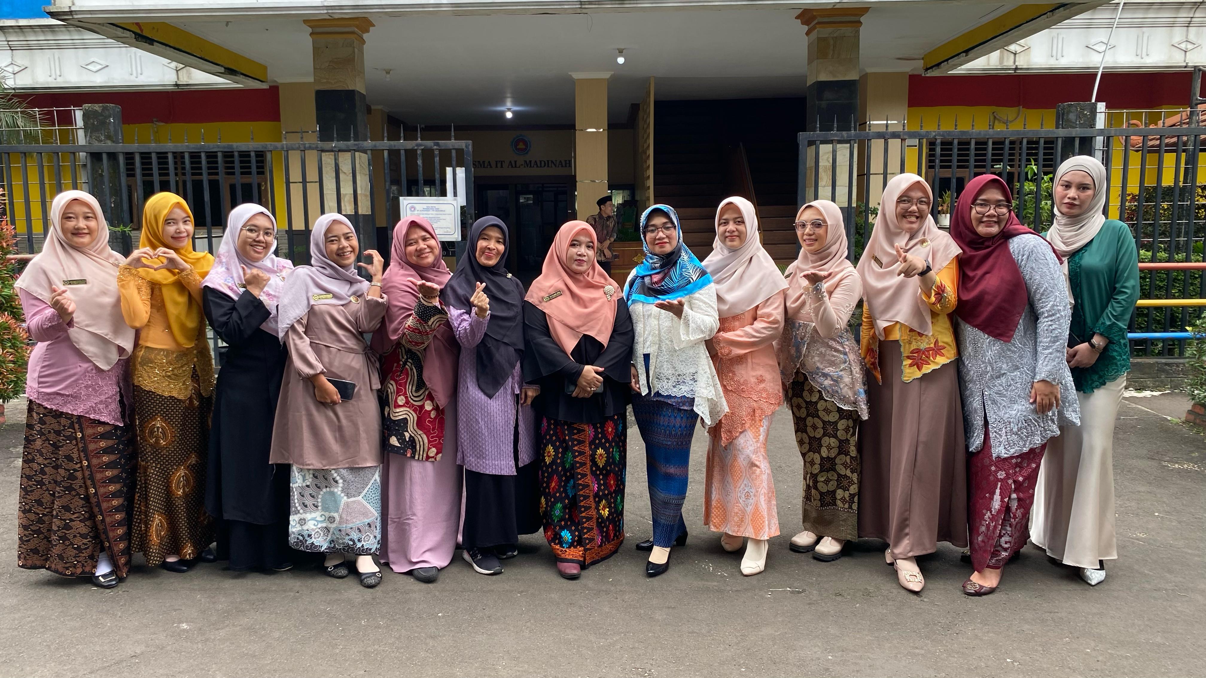 Hari Kartini 2
