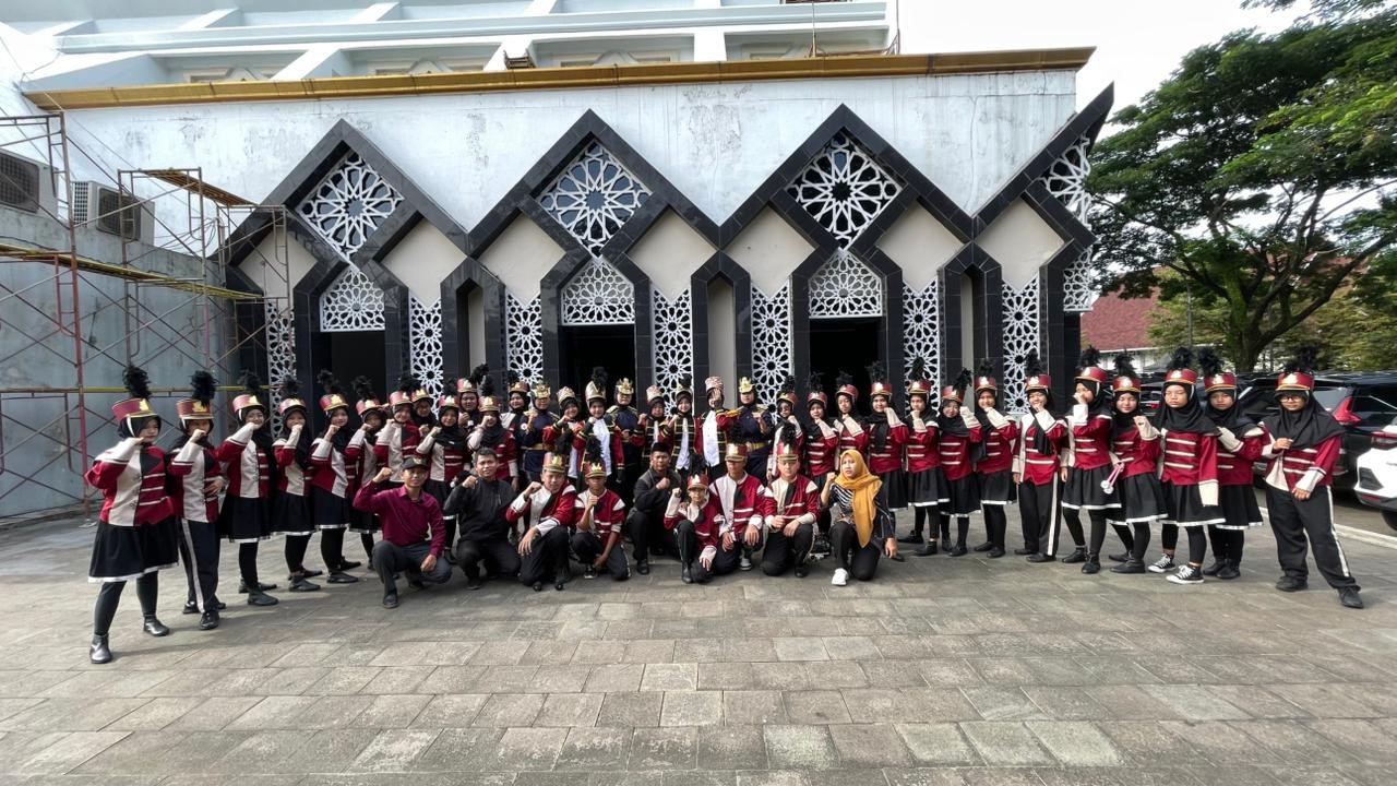 Marching Band SMP IT Al-Madinah